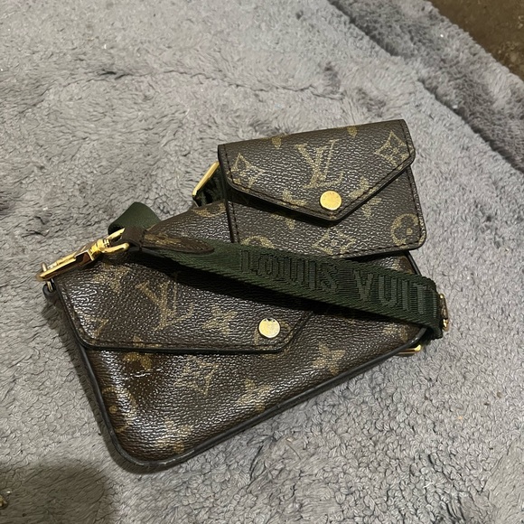 Louis Vuitton Monogram Felicie Strap - Picture 2 of 8
